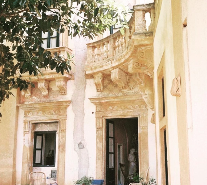 palzzo mediterraneo siciliano